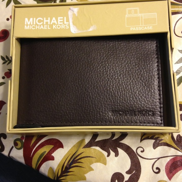 Brown mk men wallet