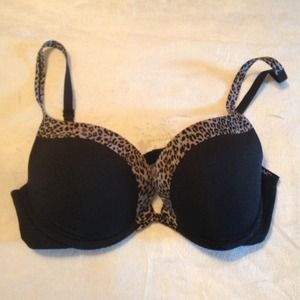 Victoria Secret push up bra🌷💐🌷