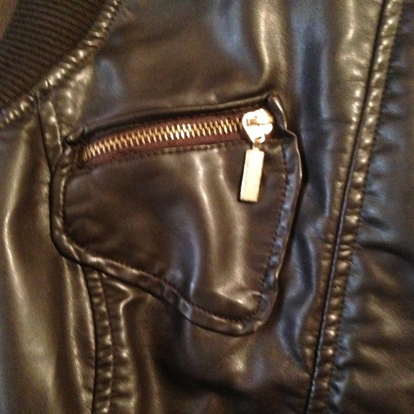 Sold!!!!! - Picture 3 of 3