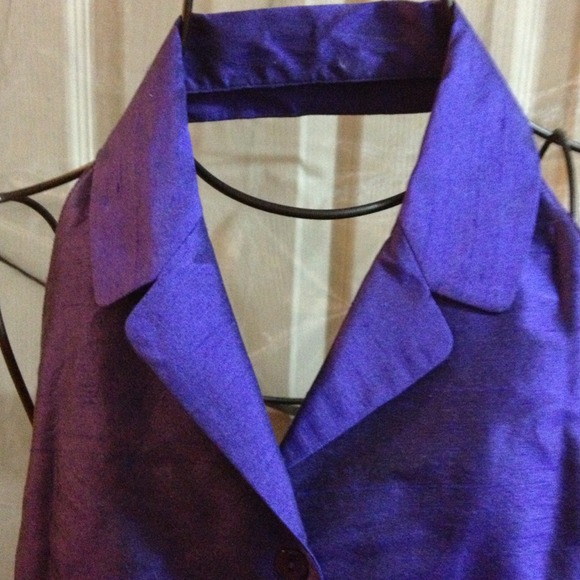 NEW purple 💜halter top SAVE $31.00 off  list $☀️ - Picture 2 of 3