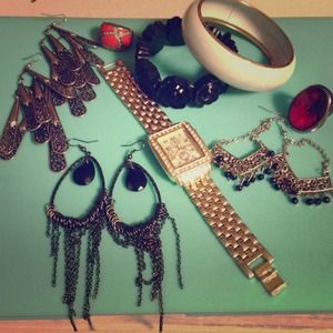 Earring, bracelets, watch and ring bundle