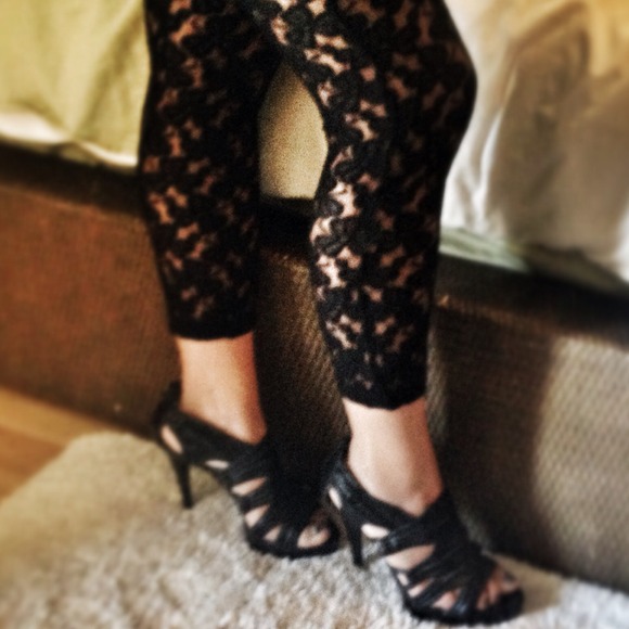 Leggings - See Trough Flower Design