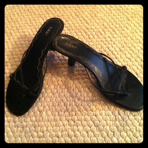 2 in. Black Summer Heel - Picture 1 of 4