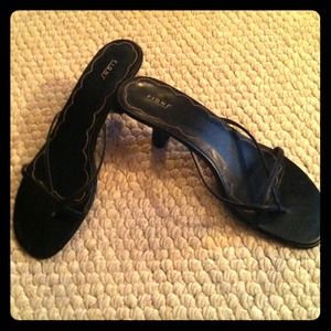2 in. Black Summer Heel