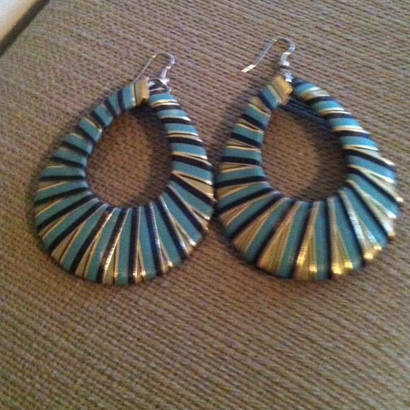 Earrings bundle