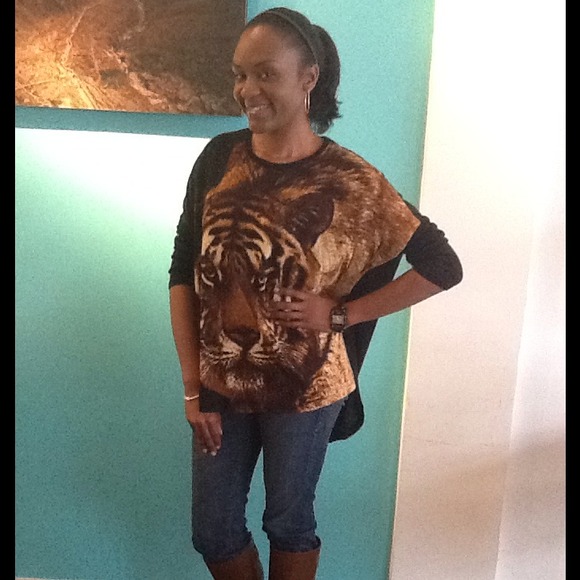 Tiger print stylish  long sleeve t-shirt