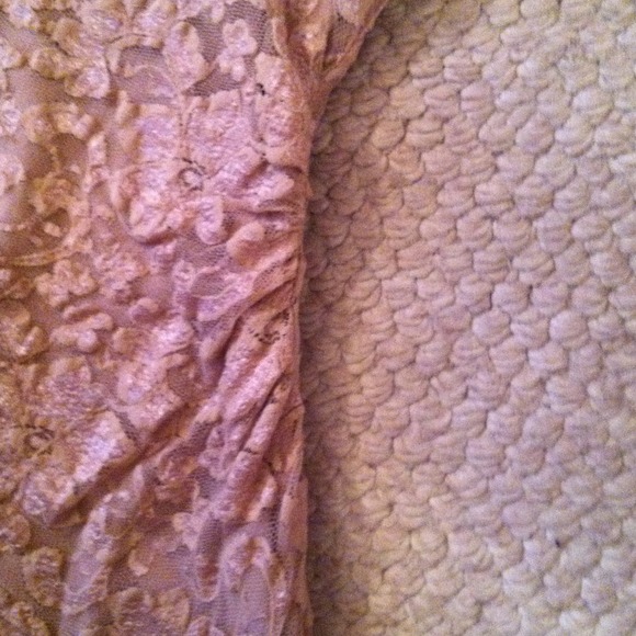 Tan Floral Lace Dress! - Picture 3 of 3