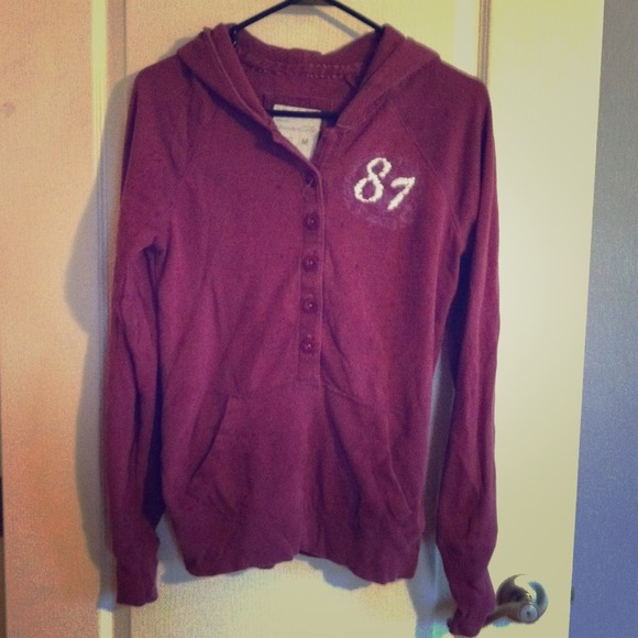 Aero button front purple hoodie REDUCED!