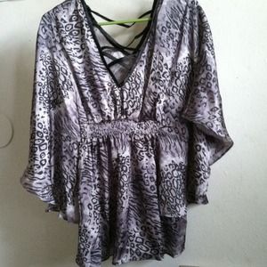 Beautiful back cross cross top