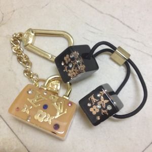 Key chain & hair tie