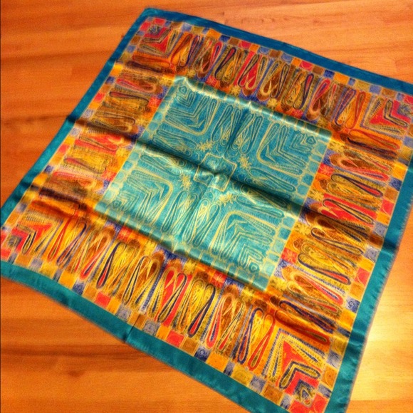 Accessories - Modem art new scarf reduced!