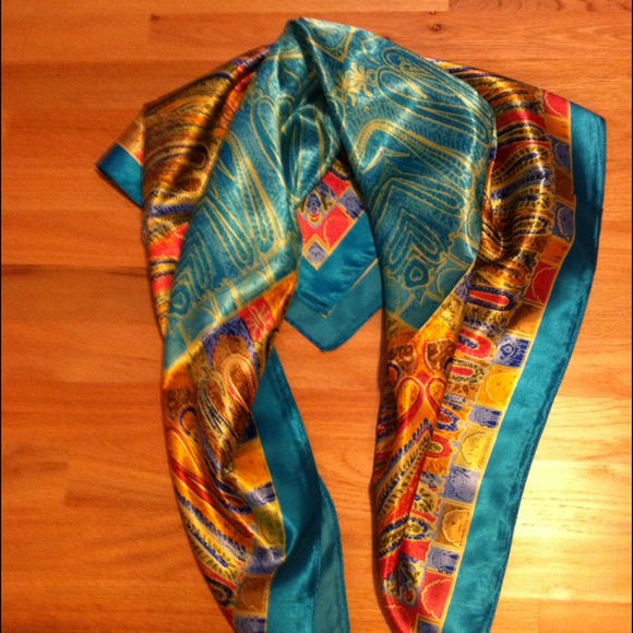 Modem art new scarf reduced! - Picture 2 of 2