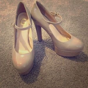 G by Guess Platform heels