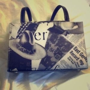 REDUCED!!! Cute vintage ad purse