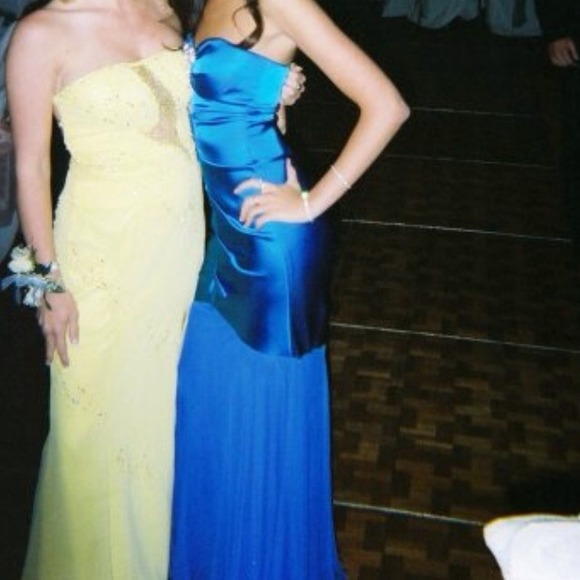 Prom Dress - Picture 4 of 4