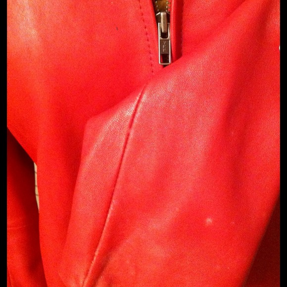 🔥🔥Hot Red Designer Jacket~🔥🔥 - Picture 3 of 3
