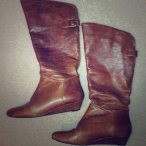 RESERVED-Steve Madden mid calf boots