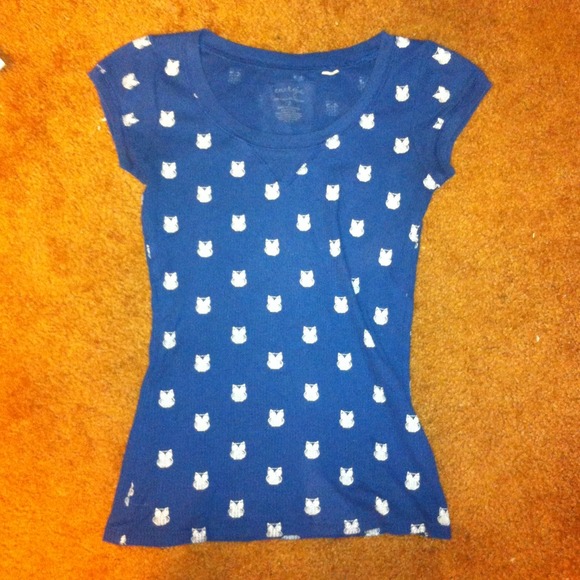Navy blue owl shirt