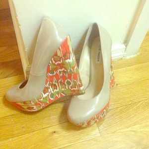 Steve Madden wedges