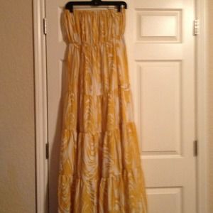 Yellow & White Strapless Maxi Dress
