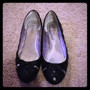 Guess black flats