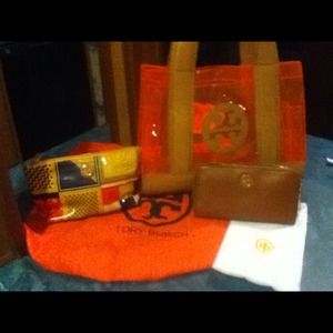 Tory burch purse wallet and make up bag
