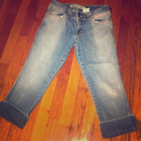 Gap Cropped Jeans