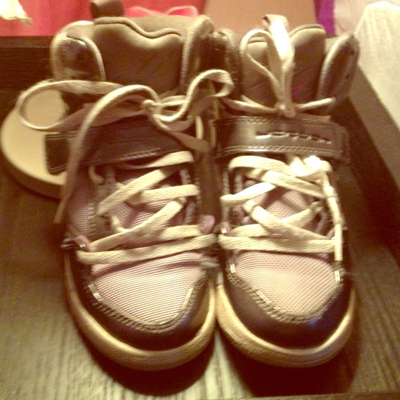 Kids Jordan sneakers size 12 boys or girls
