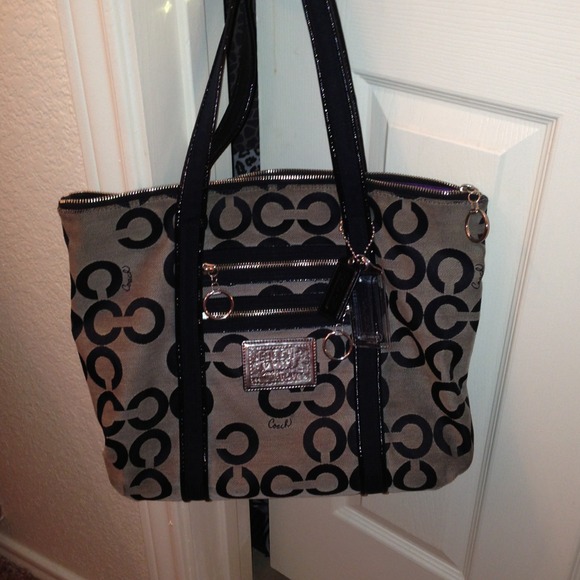 ❌Sold❌Coach poppy handbag!
