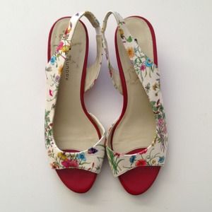 Floral and red Chinese Laundry Wedge Sandals