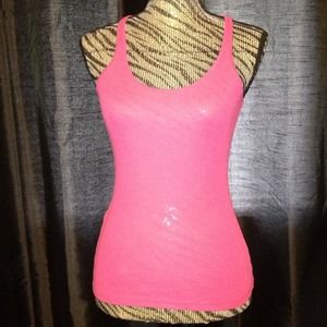 🚫🚫SOLD🚫🚫Express tank top (fuschia)