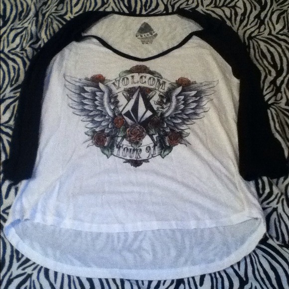 Volcom - Picture 2 of 2