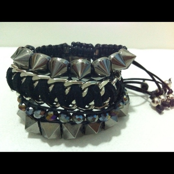 4 different bracelets, also can be sell separately