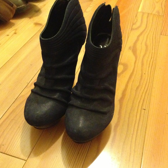 Sexy high heel navy blue booties.