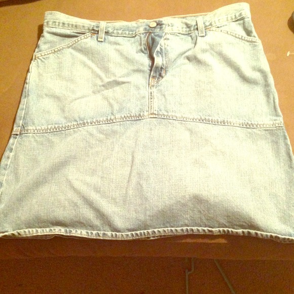 Gap blue jean skirt
