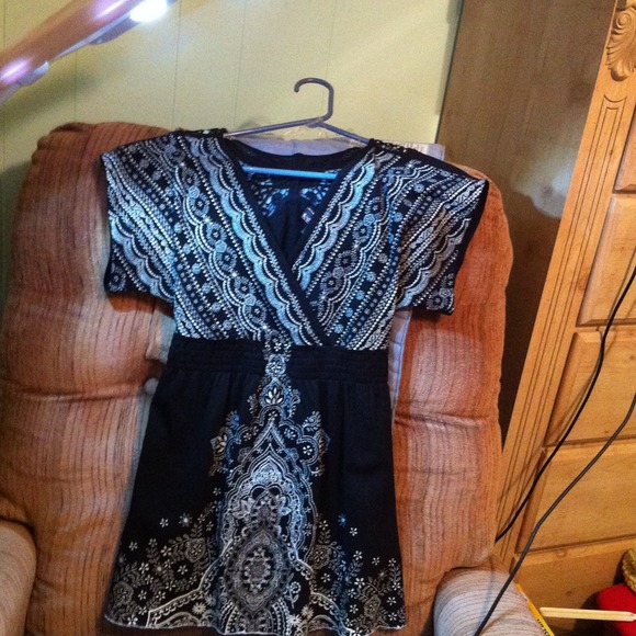 Black stretch lace blouse - Picture 4 of 4