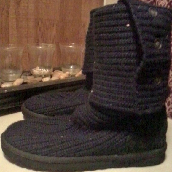 Slouchy Authentic Uggs - Picture 4 of 4