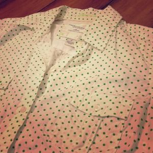 SOLD!! AE polka dot button up