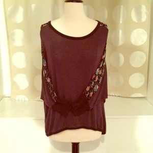 Grey pull over with floral