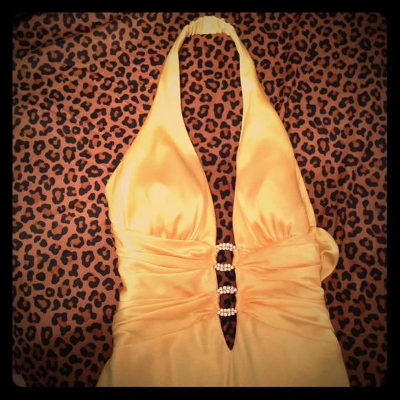 Floor length yellow prom/evening gown