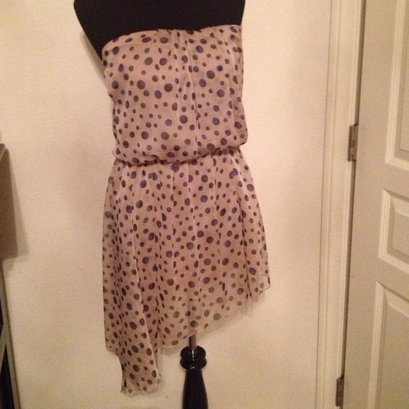 ❌Sold in bundle ❌Blue and brown dots chiffon dress - Picture 2 of 4