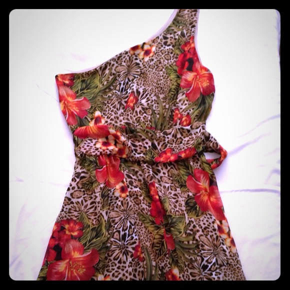 🔴TRADED🔴One shoulder leopard/floral dress