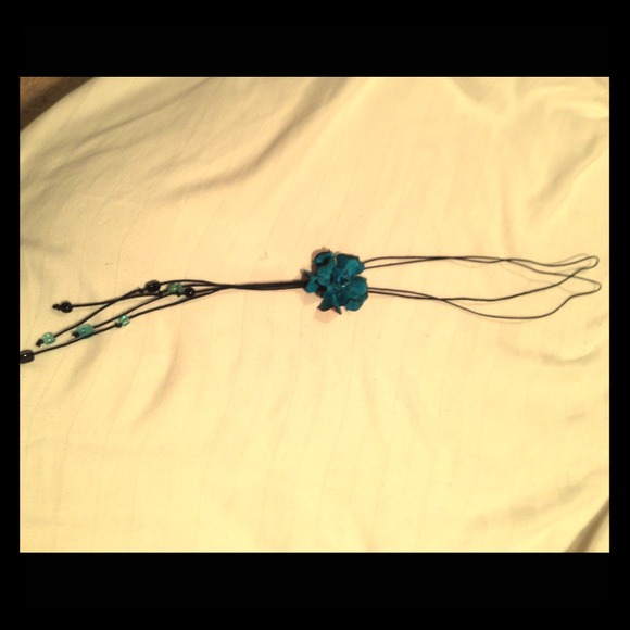 Leather rose necklace