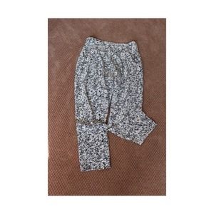 Black & White trousers/small