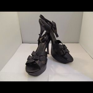 Yves Saint Laurent heels!