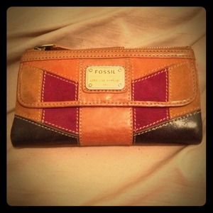 ⭐Vintage Fossil wallet⭐💎RESERVED FOR @rockstar22