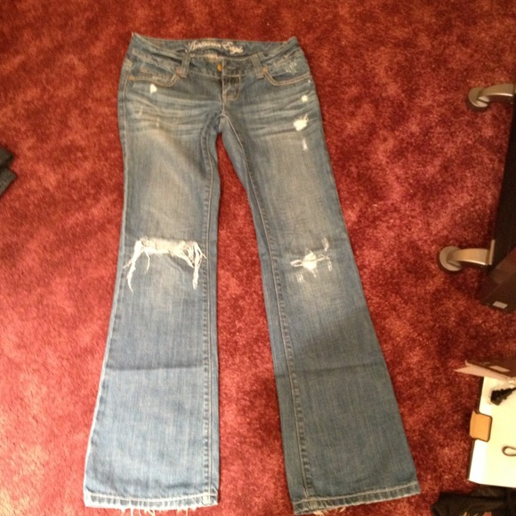 AE destructed denim