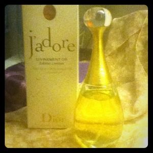 J'adore Gold Supreme Ltd Ed Shimmering  EDP Spray