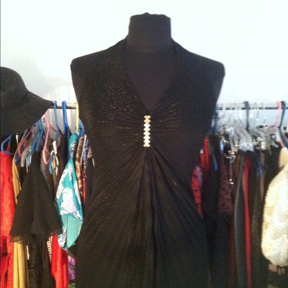 ❌SOLD❌Vintage Caché Halter Dress