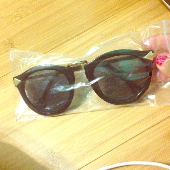 Black sunglasses @rawnxdzvu